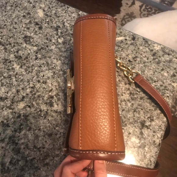 Authentic Michael Kors Crossbody - Picture 5 of 5